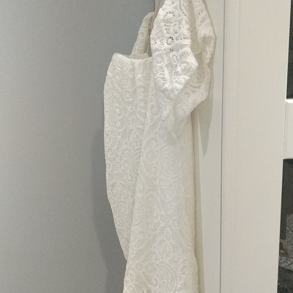 Top - Picture 3 of 6